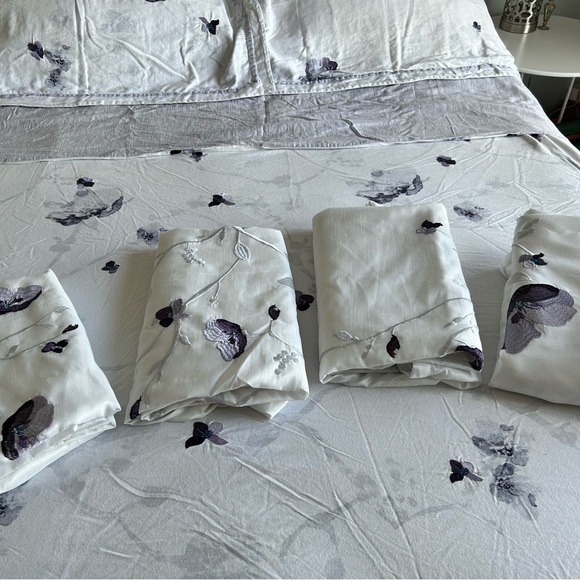 Collin & Justin King Sized Duvet Cover Set - Picture 2 of 6